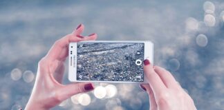 smartphone-tablet-fanno-male-agli-occhi