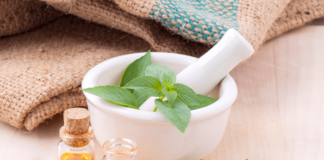 tonico astringente fatto in casa