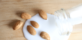 latte di mandorla propriet&agrave; e benefici