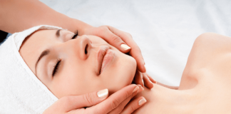 Massaggio connettivale viso