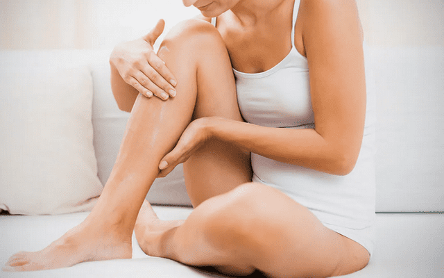 Massaggio anticellulite gambe