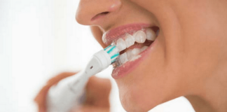 Rimedi naturali per disinfettare una protesi dentaria