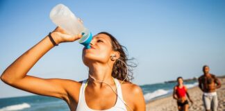 Bere acqua fa dimagrire